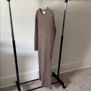 Maxi Sweater Dress